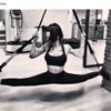 Tuvana Türkay, bacaklarını dümdüz açtığı spor hareketiyle ... Tuvana Türkay, bacaklarını dümdüz açtığı spor hareketiyle ...