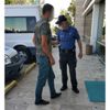 Kayınpederinin evinin önünde kurusıkı tabancayla ateş eden damat tutuklandı Kayınpederinin evinin önünde kurusıkı tabancayla ateş eden damat tutuklandı