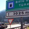 Bolu Dağı Tüneli'nden bayramda 621 bin araç geçti Bolu Dağı Tüneli'nden bayramda 621 bin araç geçti