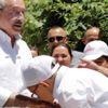 Kılıçdaroğlu Bolu'da vatandaşlarla bayramlaştı