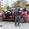 Uyuşturucuyla yakalanınca terliklerini çıkarıp kaçtı Uyuşturucuyla yakalanınca terliklerini çıkarıp kaçtı