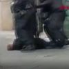 Video: Polis milletvekilini yere yatırıp gözaltına aldı Video: Polis milletvekilini yere yatırıp gözaltına aldı
