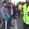 Esenyurt'ta 'tek teker' kazası: Yaralı arkadaşını bırakıp kaçtı Esenyurt'ta 'tek teker' kazası: Yaralı arkadaşını bırakıp kaçtı