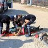 Devrilen motosikletin sürücüsü ağır yaralandı Devrilen motosikletin sürücüsü ağır yaralandı