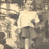 Zeki Alasya'nın çocukluk ve gençlik fotoğrafları