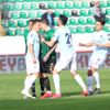 Arda Turan ve Emre Belözoğlu’na taraftarlardan tepki Arda Turan ve Emre Belözoğlu’na taraftarlardan tepki