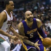 Lakers'a bir darbe de Milwaukee'den!.. Lakers'a bir darbe de Milwaukee'den!..