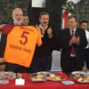 Galatasaray'ın acı günü! Erhan Önal vefat etti Galatasaray'ın acı günü! Erhan Önal vefat etti