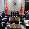 Cumhurbaşkanı Yardımcısı Oktay, Özbekistan Yatırım ve Dış Ticaret Bakanı Umrzakov'u kabul etti Cumhurbaşkanı Yardımcısı Oktay, Özbekistan Yatırım ve Dış Ticaret Bakanı Umrzakov'u kabul etti