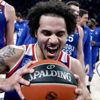 Shane Larkin rekor kırdı! Shane Larkin rekor kırdı!