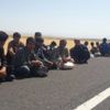 Ağrı'da yolcu otobüsünde 150 kaçak yakalandı Ağrı'da yolcu otobüsünde 150 kaçak yakalandı