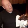 Nusret'ten Bruce Willis paylaşımı Nusret'ten Bruce Willis paylaşımı