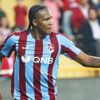 Hugo özür diledi