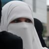 Kanada'daki peçe yasağı yargıya taşındı
