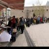 Vakıf yemeği için kuyruk oldular Vakıf yemeği için kuyruk oldular