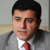 Demirtaş: "Oraya asker değil, siyasetçi gönderelim" Demirtaş: "Oraya asker değil, siyasetçi gönderelim"
