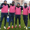 Fenerbahçe'de neşeli antrenman Fenerbahçe'de neşeli antrenman