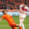 "Edin Dzeko'nun alternatifi Burak Yılmaz" "Edin Dzeko'nun alternatifi Burak Yılmaz"
