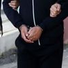 Sahte doktor ilaç almak istediği sırada yakalandı Sahte doktor ilaç almak istediği sırada yakalandı
