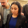Figen'in makyajını akıttılar