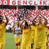 Göztepe fırtınası! Fenerbahçe'yi geçtiler...