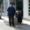 Son dakika haber! Karnı acıkan vatandaşlar sokağa ... Son dakika haber! Karnı acıkan vatandaşlar sokağa ...