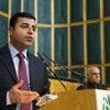 Demirtaş beğenmedi: Zorunlu askerliği de barajı da kaldıralım Demirtaş beğenmedi: Zorunlu askerliği de barajı da kaldıralım
