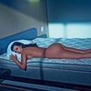 Kim yatakta sere serpe Kim yatakta sere serpe