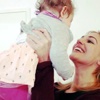 Meryem Uzerli'nin kızı 1 yaşında Meryem Uzerli'nin kızı 1 yaşında