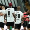 Beşiktaş'ın 11'i belli oldu Beşiktaş'ın 11'i belli oldu