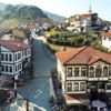 Beyaz ve kahverengi dışında renk yasak Beyaz ve kahverengi dışında renk yasak
