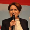 Meral Akşener'e 'Asena itibarımız, göründü iktidarımız' pankartlı karşılama (3)