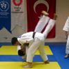 Bahçelievler'deki ayakkabı hırsızı kameralarda