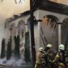 Tarihi Vaniköy Camisi yanıyor. Boğazı dumanlar kapladı