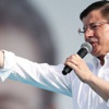 Davutoğlu'ndan HDP binalarına saldırıya kınama