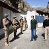 Hakkari Valisi Akbıyık, sınırda ziyaretlerde bulundu Hakkari Valisi Akbıyık, sınırda ziyaretlerde bulundu
