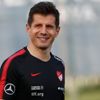 Emre Belözoğlu: Futbolu bırakabilirim Emre Belözoğlu: Futbolu bırakabilirim