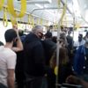 İETT otobüsündeki yoğunluk pes dedirtti İETT otobüsündeki yoğunluk pes dedirtti