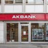 Akbank'tan hizmet kesintilerine ilişkin açıklama: Sistemlerimizi önümüzdeki saatlerde devreye almayı hedefliyoruz" Akbank'tan hizmet kesintilerine ilişkin açıklama: Sistemlerimizi önümüzdeki saatlerde devreye almayı hedefliyoruz"