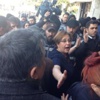 İzmir'deki eylemde gözaltı sayısı yükseldi İzmir'deki eylemde gözaltı sayısı yükseldi