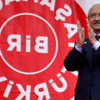 Duygularımızı sömürdüler inançlarımızla oynadılar