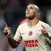 Sofiane Feghouli sonradan açıldı! Yeni transfer gibi... Sofiane Feghouli sonradan açıldı! Yeni transfer gibi...