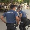 Husumetli olduğu kişilere kurşun yağdırdı: 2 yaralı Husumetli olduğu kişilere kurşun yağdırdı: 2 yaralı