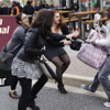 Baltimore'da marketler yağmalandı