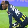 Emenike, tepkilerden dolayı Twitter'ını kapattı Emenike, tepkilerden dolayı Twitter'ını kapattı