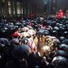 Adliye ve emniyet önünde büyük kalabalık Adliye ve emniyet önünde büyük kalabalık