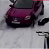 Öfkeli kadın cipiyle komşusunu ezdi! Öfkeli kadın cipiyle komşusunu ezdi!