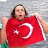 İzmirli yüzücü Japonya yı fethetti İzmirli yüzücü Japonya yı fethetti