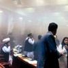 Taliban, parlamento binasını bastı