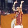 Sneijder şimdilik kaldı Sneijder şimdilik kaldı